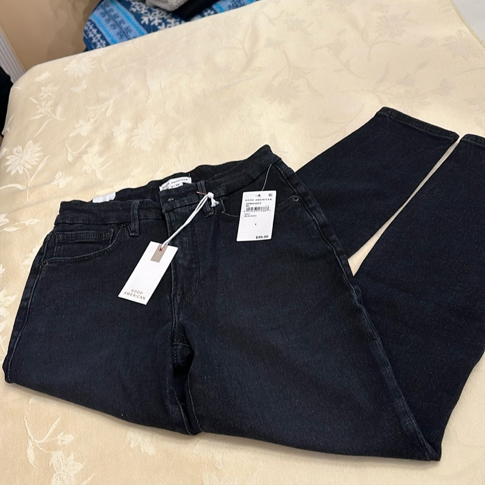 GOOD AMERICAN JEANS size 6. Never been worn. I just ordered wrong sizes. - Picture 1 of 2